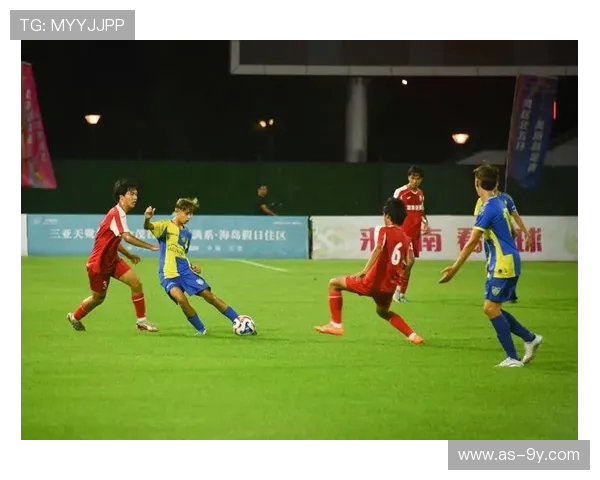 哈铁道足球赛激情开踢 球迷齐聚一堂见证绿茵风采